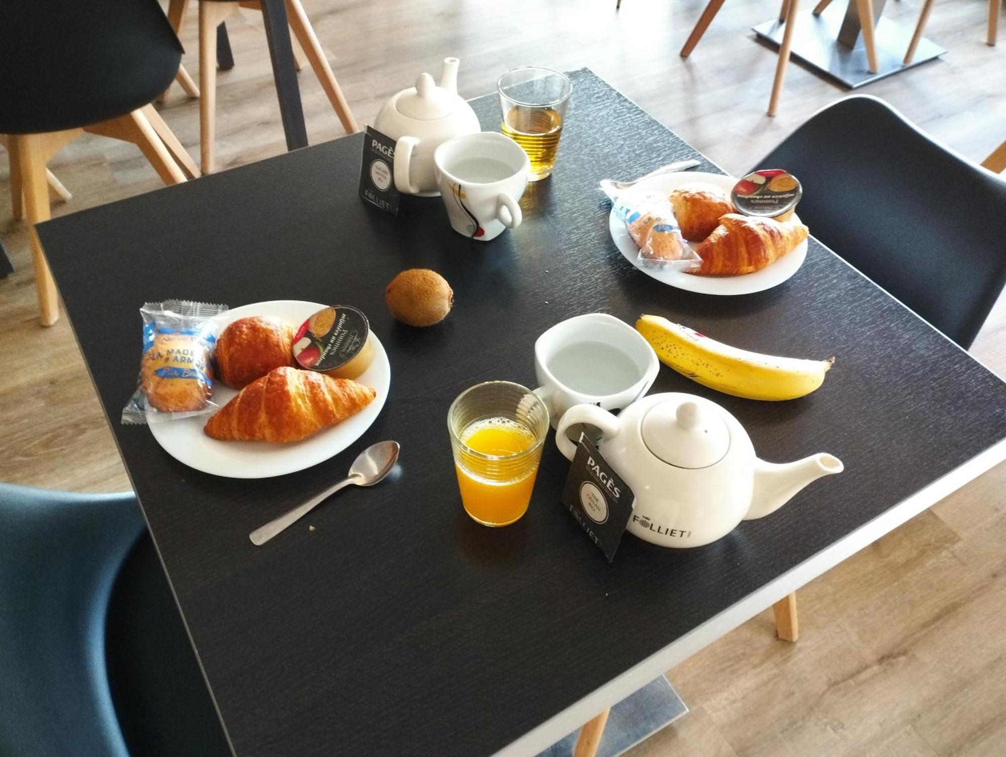 Brit Hotel Armor Guingamp Buitenkant foto