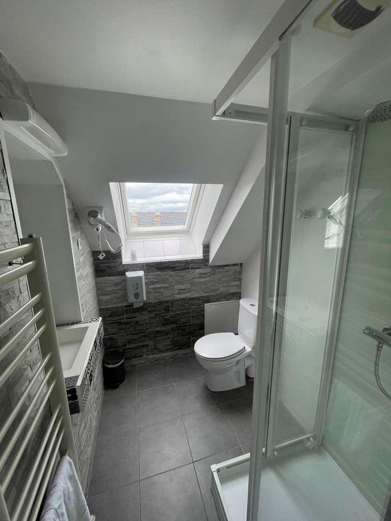 Brit Hotel Armor Guingamp Kamer foto